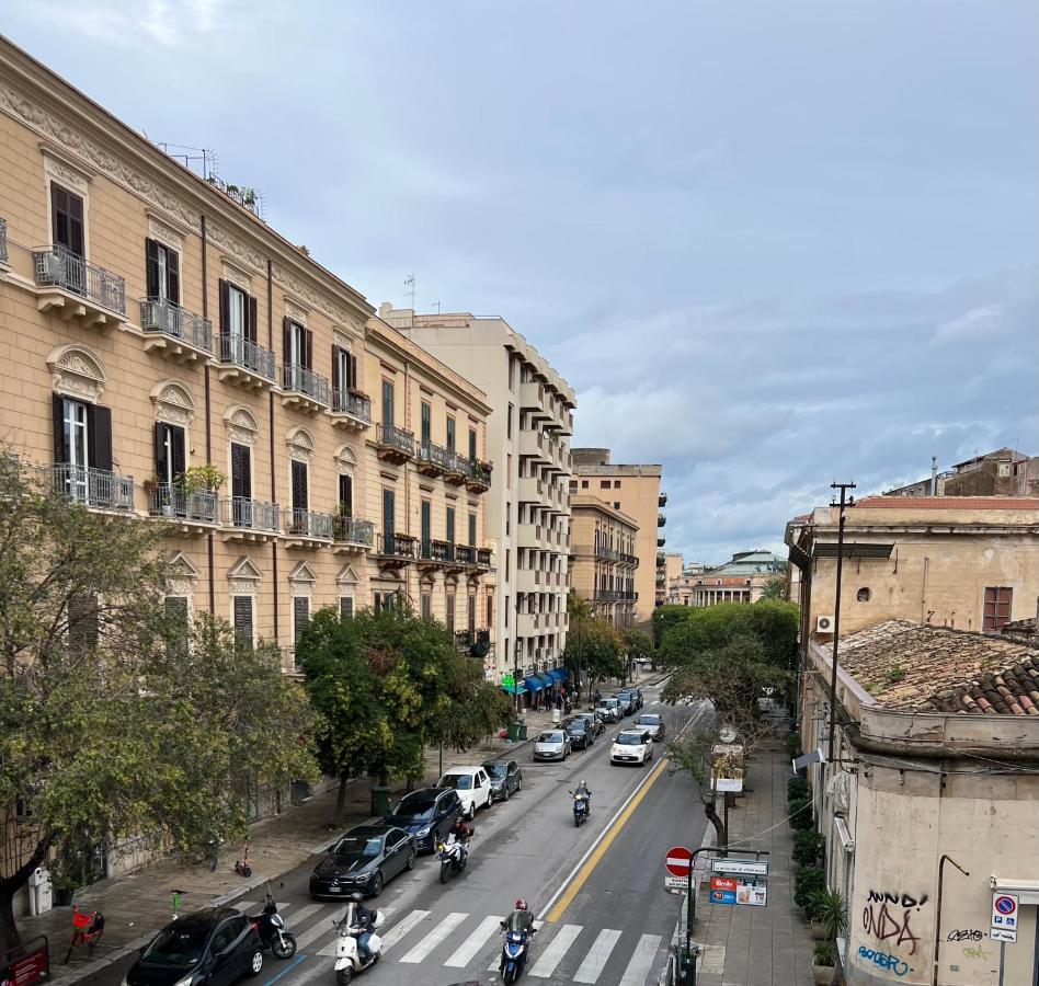 Holiday & House - Imparato Palermo Centro Politeama Ngoại thất bức ảnh