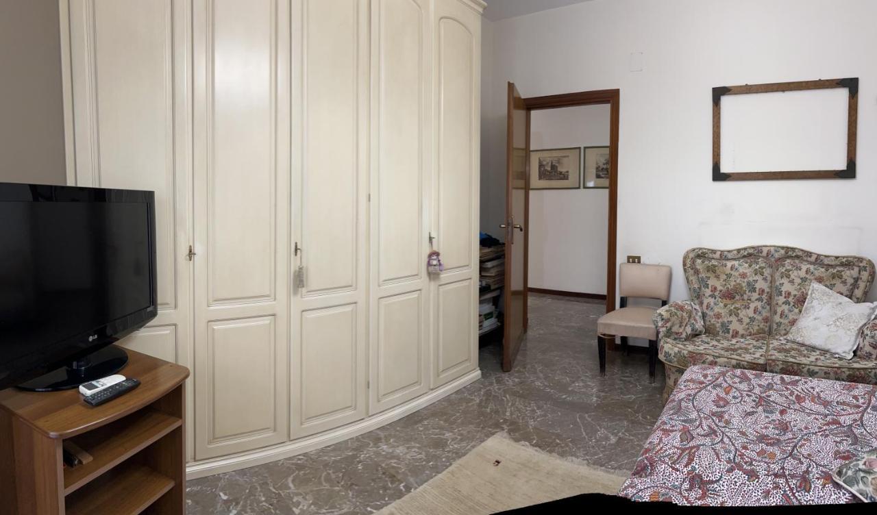 Holiday & House - Imparato Palermo Centro Politeama Ngoại thất bức ảnh